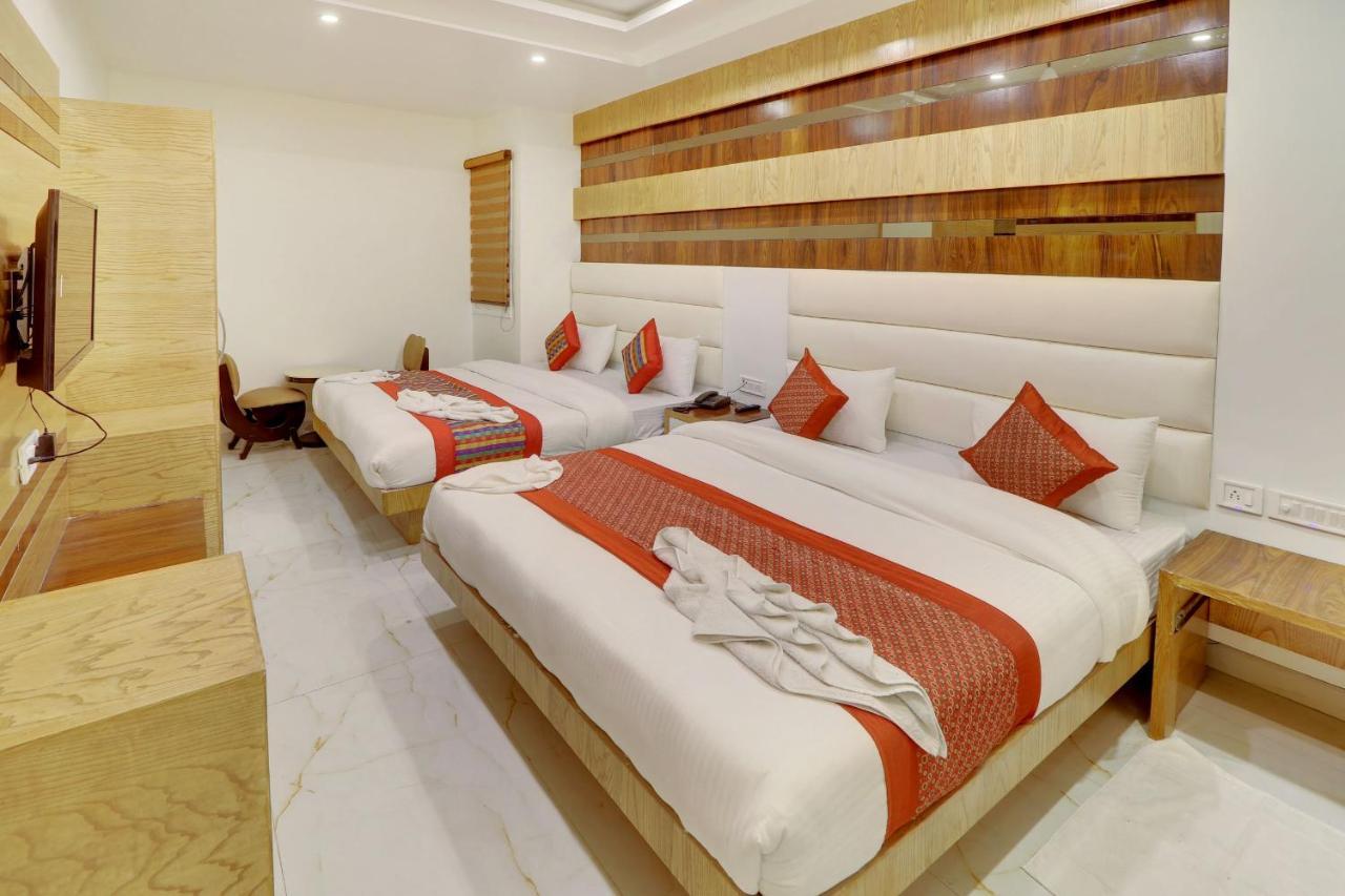 Hotel York Legacy -3 Minutes Walk From New Delhi Railway Station 'The 5 Star Ambience' Newly Built Екстер'єр фото